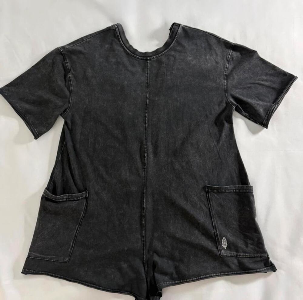 FP Movement Free People Hot Shot Tee Romper Faded Black Wash Size XS NWOT